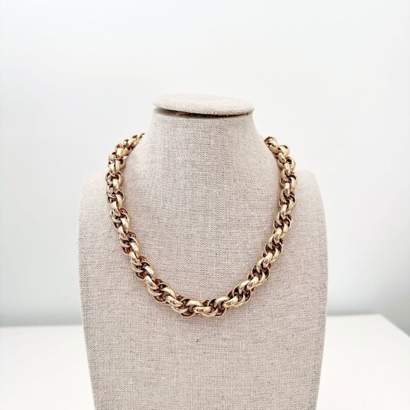 VINTAGE 1980s GIVENCHY GOLD TONE LINK CHAIN NECKLACE 4G LOGO CHARM - Picture 1 of 10